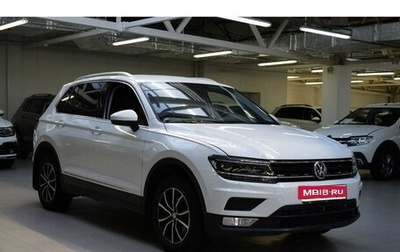 Volkswagen Tiguan II, 2017 год, 1 999 000 рублей, 1 фотография