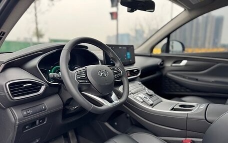 Hyundai Santa Fe IV, 2022 год, 2 300 000 рублей, 4 фотография