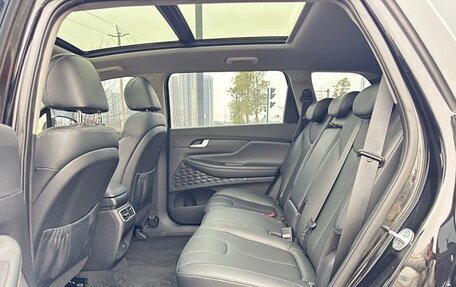 Hyundai Santa Fe IV, 2022 год, 2 300 000 рублей, 9 фотография