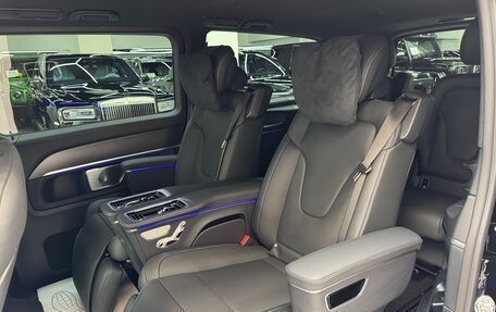 Mercedes-Benz V-Класс, 2025 год, 16 570 000 рублей, 23 фотография