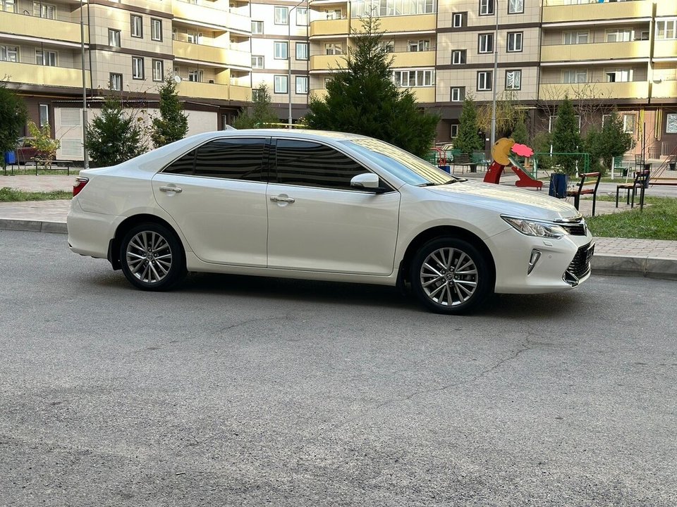 Toyota Camry XV50 рестайлинг, 2016 год, 490 000 рублей, 6 фотография