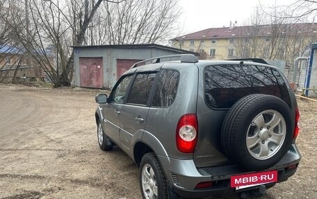 Chevrolet Niva I рестайлинг, 2011 год, 570 000 рублей, 6 фотография