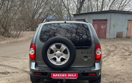 Chevrolet Niva I рестайлинг, 2011 год, 570 000 рублей, 7 фотография