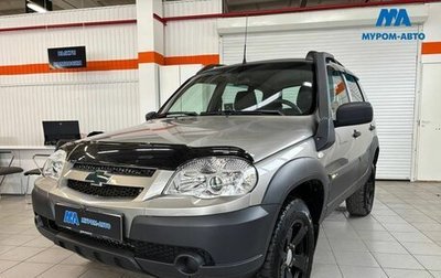 Chevrolet Niva I рестайлинг, 2018 год, 930 000 рублей, 1 фотография