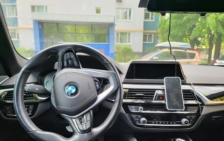 BMW 5 серия, 2019 год, 3 838 000 рублей, 11 фотография