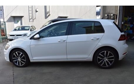 Volkswagen Golf VII, 2017 год, 1 025 000 рублей, 3 фотография