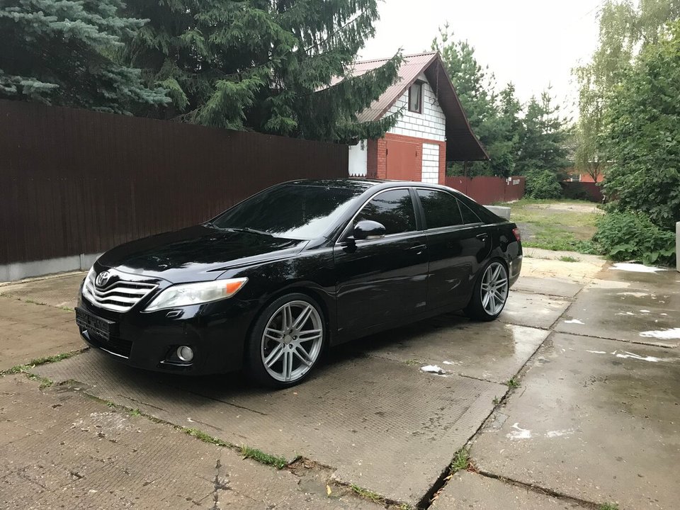 Toyota Camry XV40 рестайлинг, 2011 год, 390 000 рублей, 2 фотография