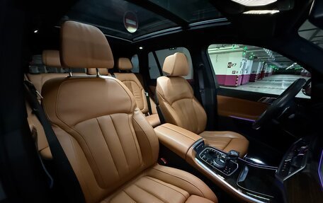 BMW X5, 2019 год, 8 100 000 рублей, 22 фотография