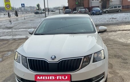 Skoda Octavia, 2019 год, 1 225 000 рублей, 2 фотография