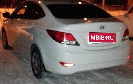 Hyundai Solaris II рестайлинг, 2013 год, 850 000 рублей, 6 фотография