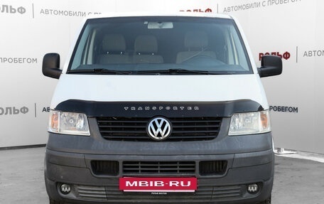 Volkswagen Transporter T5 рестайлинг, 2004 год, 1 089 000 рублей, 2 фотография