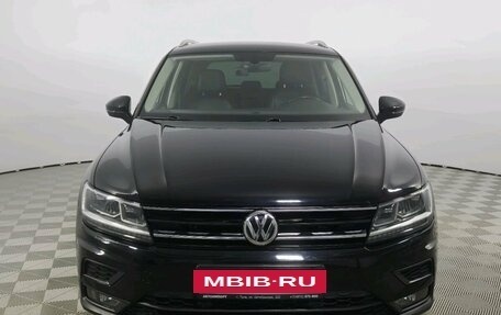 Volkswagen Tiguan II, 2018 год, 2 730 000 рублей, 3 фотография