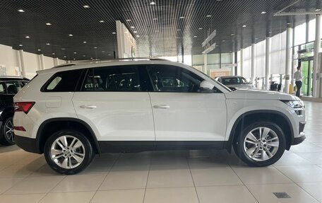 Skoda Kodiaq I, 2025 год, 4 800 000 рублей, 6 фотография