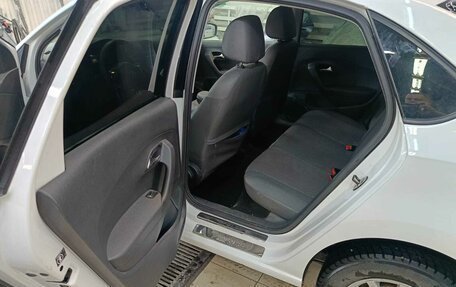 Volkswagen Polo VI (EU Market), 2015 год, 990 000 рублей, 20 фотография