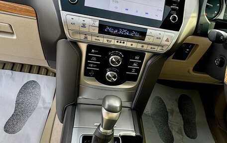Toyota Land Cruiser Prado 150 рестайлинг 2, 2021 год, 5 899 000 рублей, 14 фотография