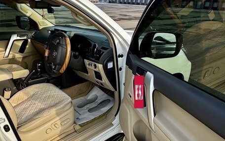 Toyota Land Cruiser Prado 150 рестайлинг 2, 2021 год, 5 899 000 рублей, 11 фотография
