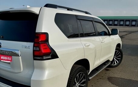 Toyota Land Cruiser Prado 150 рестайлинг 2, 2021 год, 5 899 000 рублей, 6 фотография