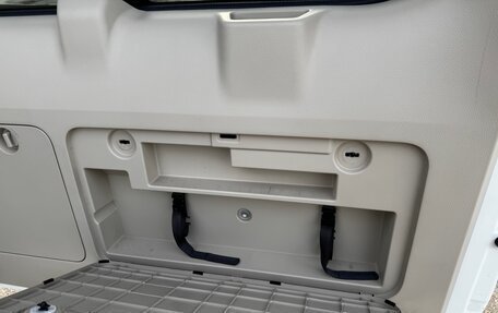 Toyota Land Cruiser Prado 150 рестайлинг 2, 2021 год, 5 899 000 рублей, 25 фотография