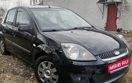 Ford Fiesta, 2006 год, 310 000 рублей, 2 фотография