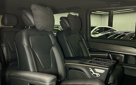 Mercedes-Benz V-Класс, 2024 год, 17 700 000 рублей, 7 фотография