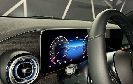 Mercedes-Benz V-Класс, 2024 год, 17 700 000 рублей, 22 фотография