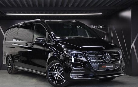 Mercedes-Benz V-Класс, 2024 год, 17 700 000 рублей, 32 фотография