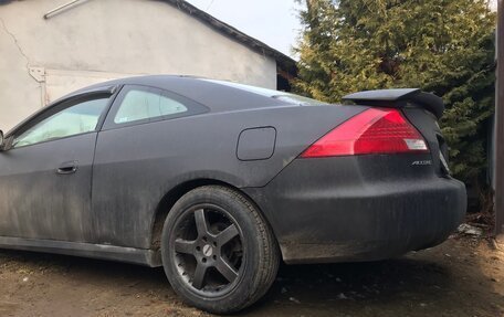 Honda Accord VII рестайлинг, 2005 год, 700 000 рублей, 2 фотография