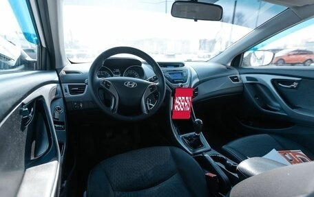 Hyundai Elantra V, 2012 год, 810 000 рублей, 9 фотография