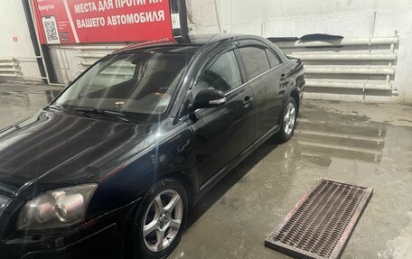 Toyota Avensis III рестайлинг, 2006 год, 900 000 рублей, 2 фотография