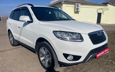 Hyundai Santa Fe III рестайлинг, 2012 год, 1 700 000 рублей, 2 фотография