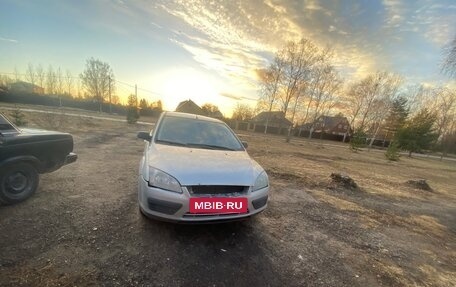 Ford Focus II рестайлинг, 2005 год, 320 000 рублей, 2 фотография