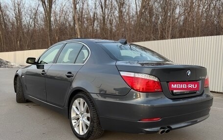 BMW 5 серия, 2008 год, 1 300 000 рублей, 3 фотография