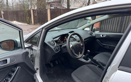 Ford Fiesta, 2015 год, 650 000 рублей, 1 фотография