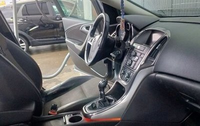 Opel Astra J, 2011 год, 900 000 рублей, 1 фотография