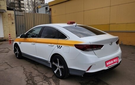 Hyundai Sonata VIII, 2019 год, 1 150 000 рублей, 6 фотография