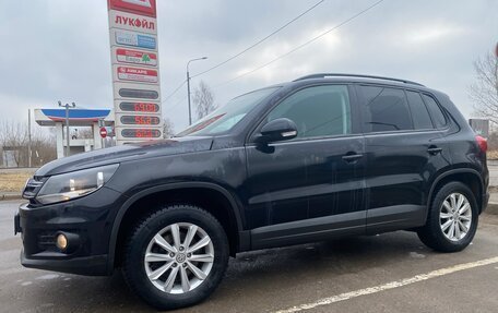 Volkswagen Tiguan I, 2011 год, 970 000 рублей, 2 фотография