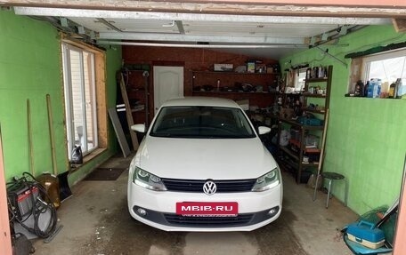 Volkswagen Jetta VI, 2013 год, 1 050 000 рублей, 16 фотография