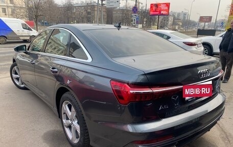 Audi A6, 2019 год, 3 280 000 рублей, 4 фотография