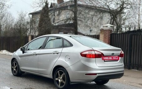 Ford Fiesta, 2015 год, 650 000 рублей, 2 фотография
