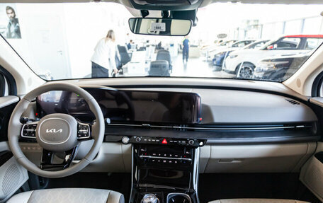 KIA Carnival, 2023 год, 6 329 956 рублей, 11 фотография