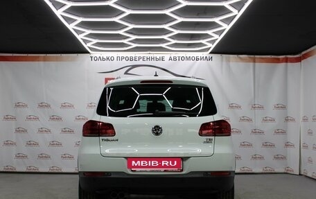 Volkswagen Tiguan I, 2015 год, 1 699 000 рублей, 5 фотография