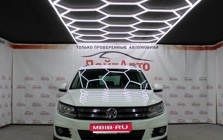 Volkswagen Tiguan I, 2015 год, 1 699 000 рублей, 2 фотография