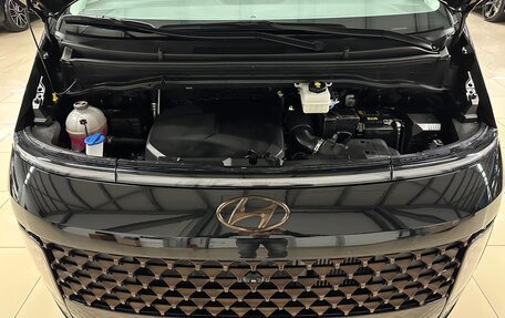 Hyundai Staria, 2023 год, 6 399 000 рублей, 9 фотография