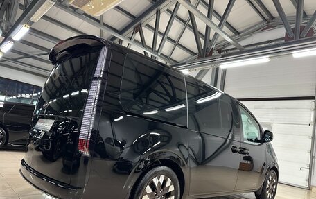 Hyundai Staria, 2023 год, 6 399 000 рублей, 18 фотография