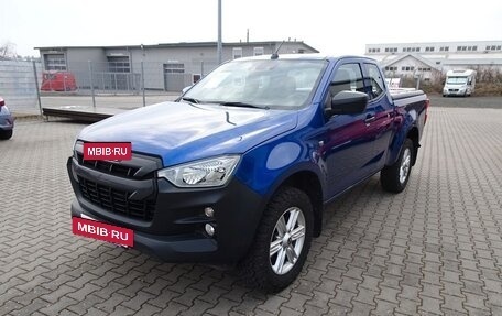 Isuzu D-Max, 2022 год, 3 597 022 рублей, 2 фотография