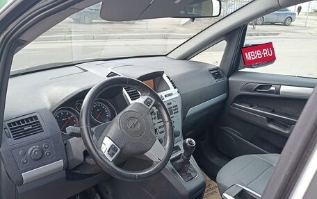 Opel Zafira B, 2010 год, 600 000 рублей, 10 фотография