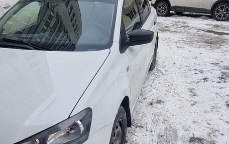 Volkswagen Polo VI (EU Market), 2018 год, 770 000 рублей, 3 фотография