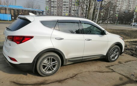 Hyundai Santa Fe III рестайлинг, 2016 год, 1 780 000 рублей, 10 фотография