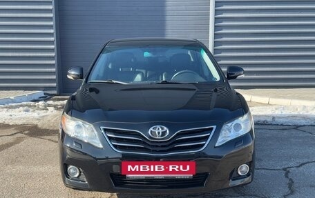 Toyota Camry, 2009 год, 1 900 000 рублей, 2 фотография