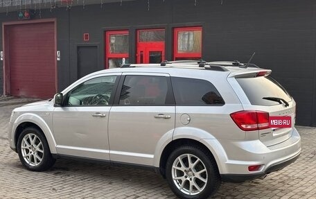 Dodge Journey I, 2012 год, 1 590 000 рублей, 4 фотография